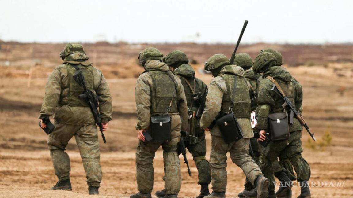 Más militares rusos se niegan a participar en la invasión a Ucrania; los despiden y podrían ir a prisión