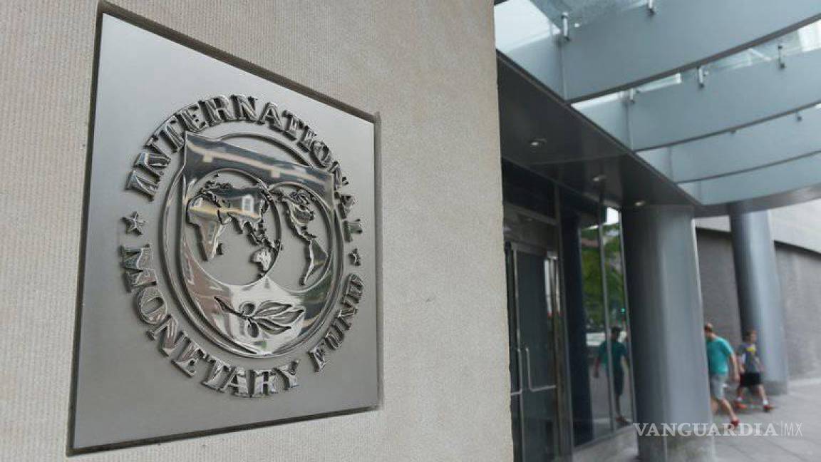 FMI sugiere subir temporalmente impuestos a empresas con beneficios “excesivos”