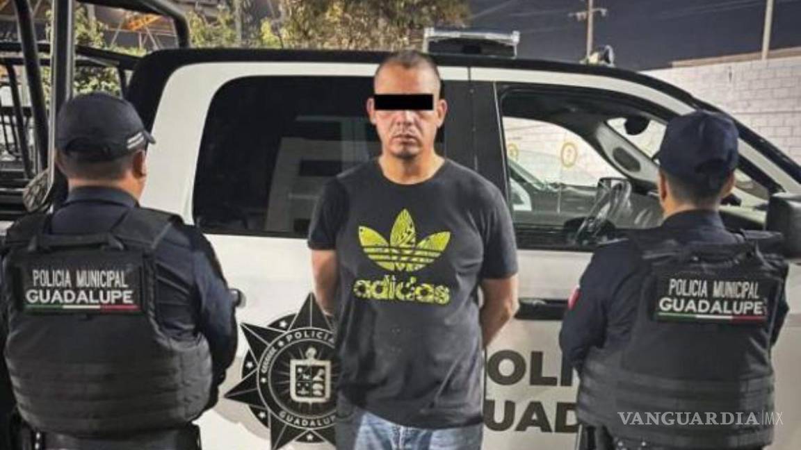 Vinculan a hombre por robo en tienda de celulares y abuso sexual a una mujer, en Nuevo León