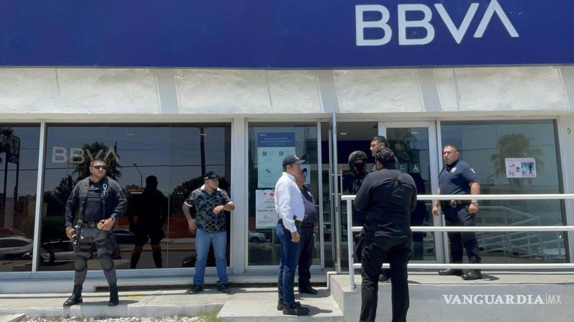 ‘En los videos no se ve que se lleven dinero’, dice Fiscal sobre robo a BBVA Bancomer en Saltillo