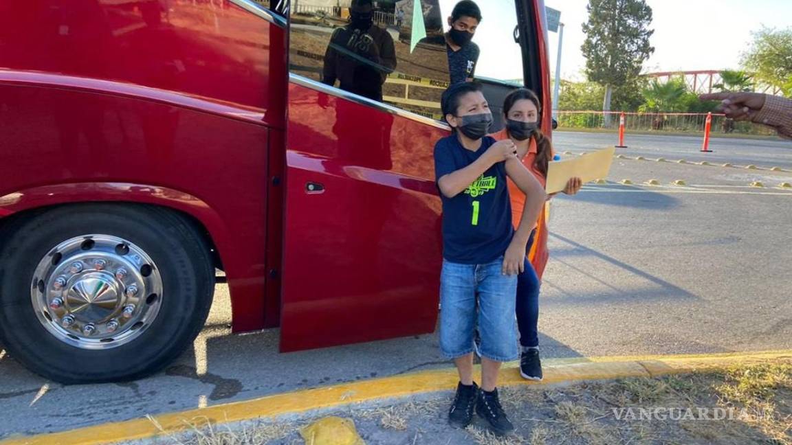 ‘Absurdo llevar a vacunar a niños hasta la frontera y es mejor negociar para aplicarlas en la ciudad’, menciona Canaco Saltillo