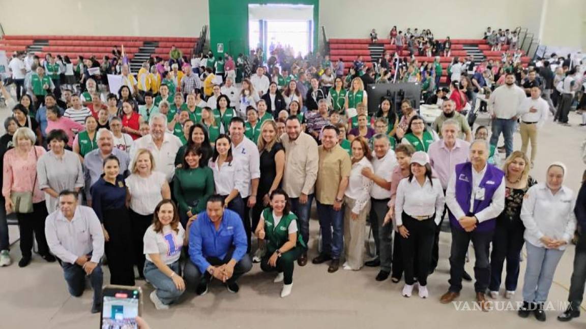 Monclova: UAdeC lleva brigada ‘Lobos en tu Colonia’, ofrece en 14 módulos múltiples servicios