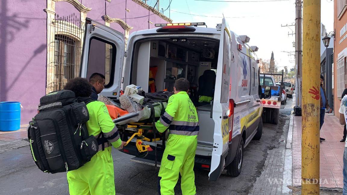 Trabajador de Saltillo queda grave luego de caerse de andamio