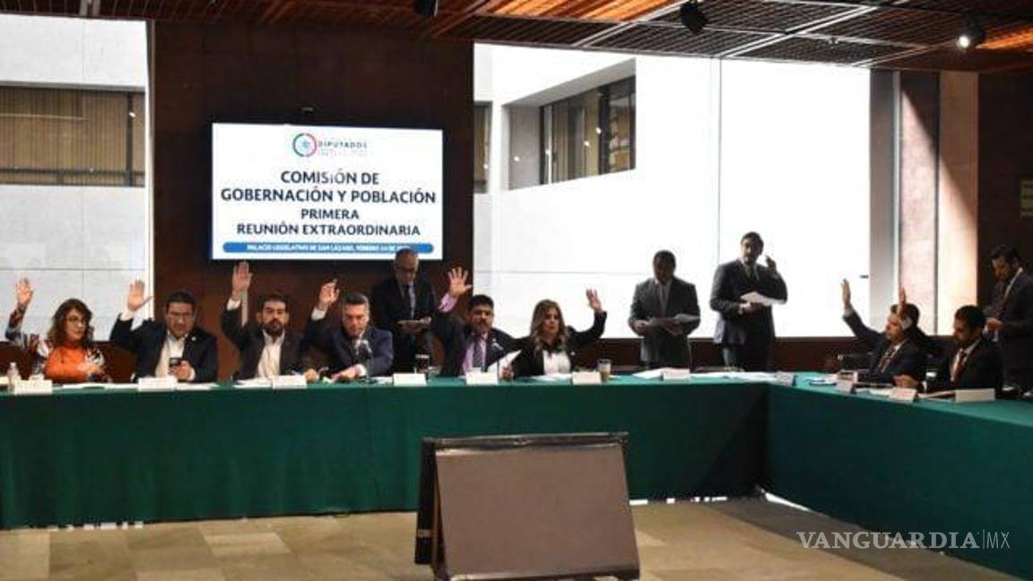 Avanza reforma que eleva multas por injurias a AMLO; presidente la vetará