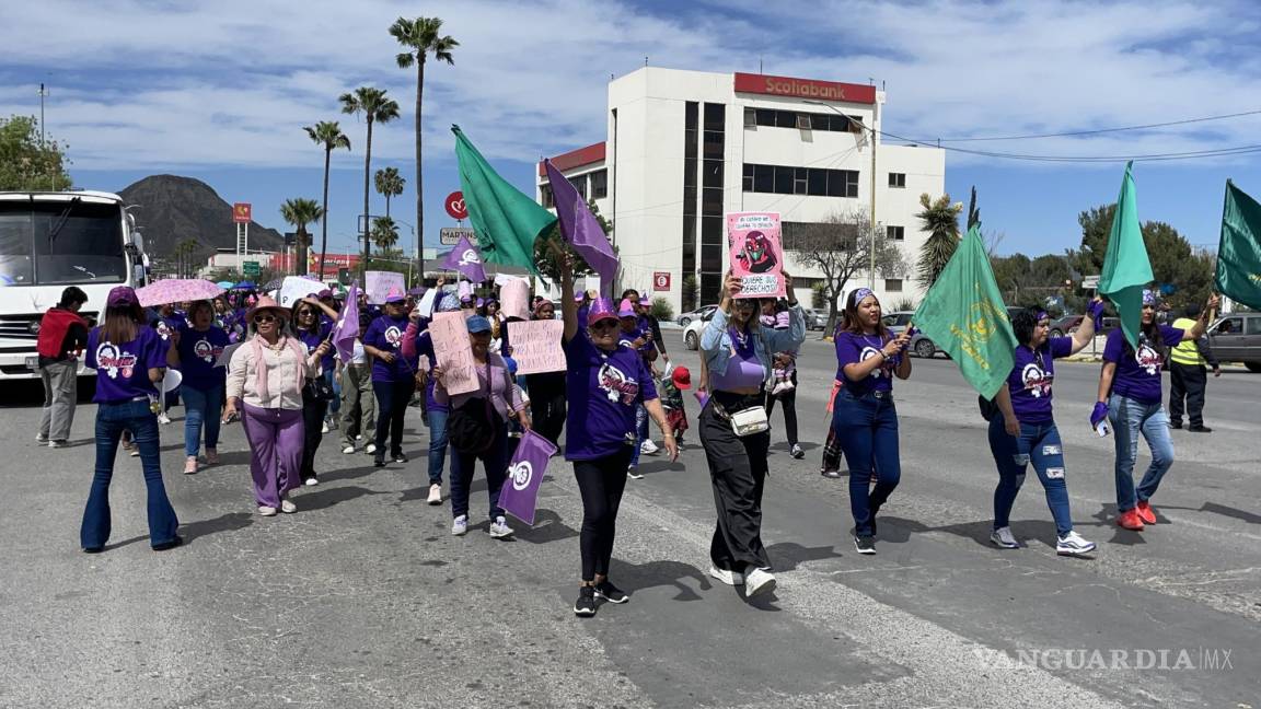 Exigen derechos mujeres de la UNTA en marcha pacífica del 8 en Saltillo