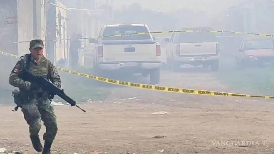 Bomba sorprende a policías que buscaban un cuerpo, en Guanajuato (video)
