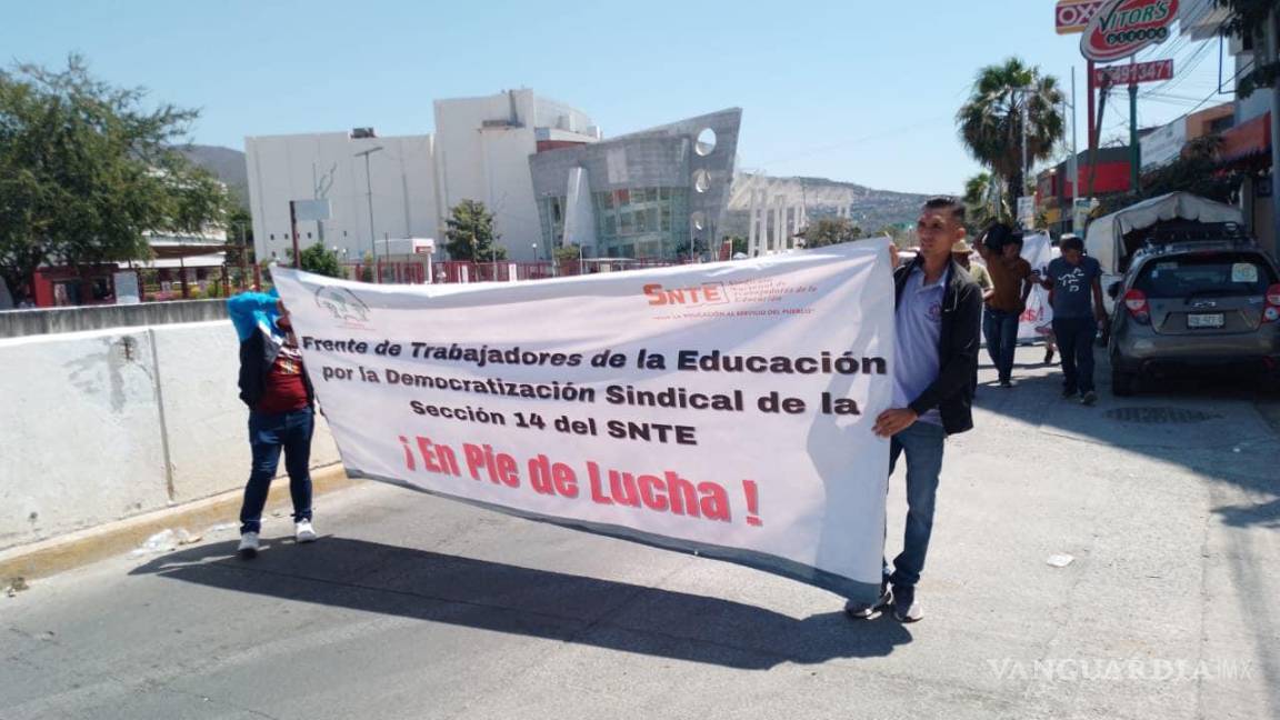 Protestas de maestros cada vez más violentas en Guerrero, Michoacán y Chiapas