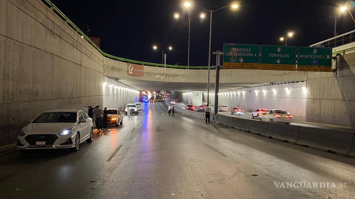 Hombre se arroja de puente en Saltillo; fallece en el hospital