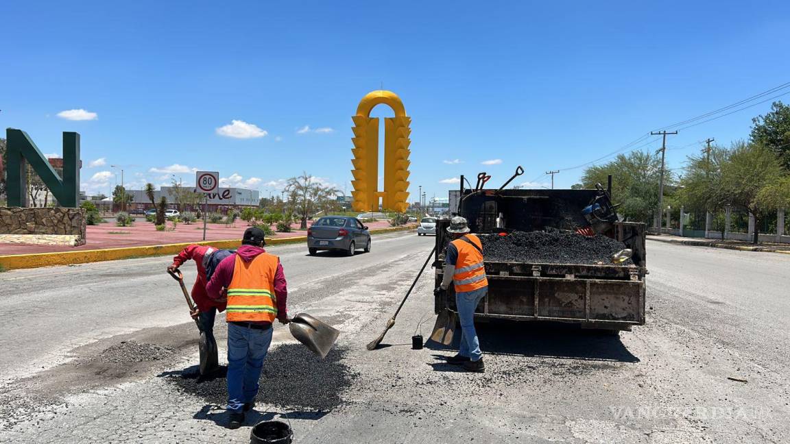 En marcha programa emergente de bacheo en vialidades de Torreón afectadas por las lluvias