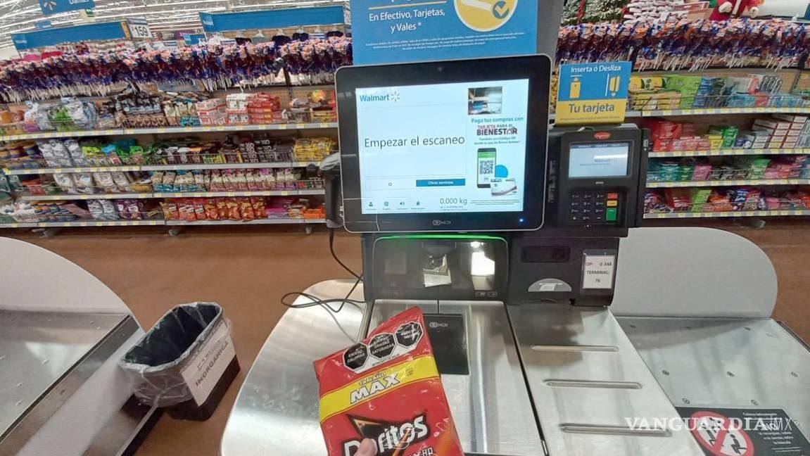 Walmart sabe cuándo los clientes roban.... ¿Cómo detecta los robos en las cajas de autopago?