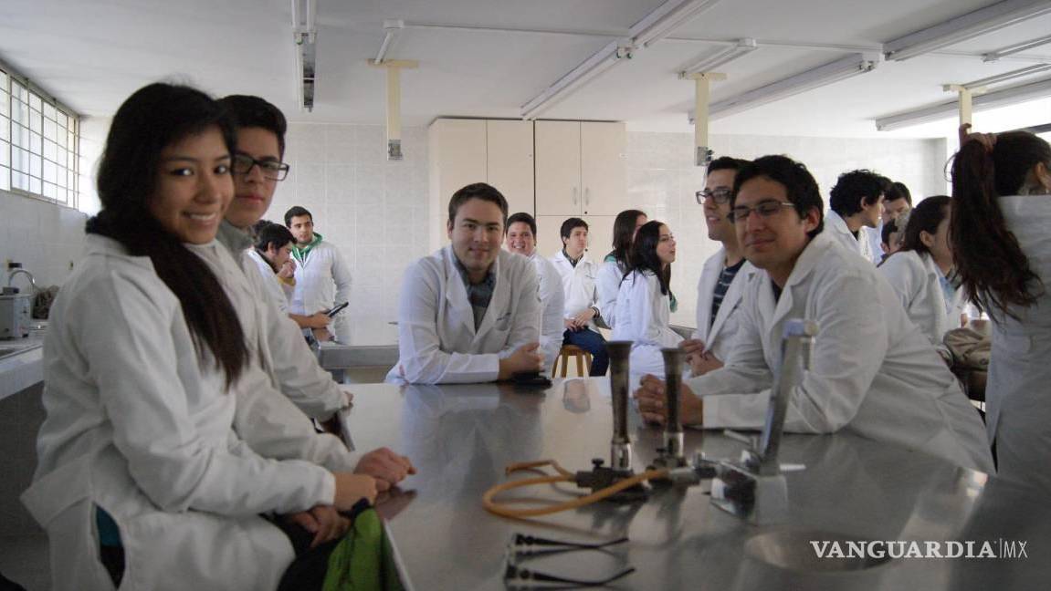 Saltillo: Convocan a estudiantes de Medicina a Curso Pre Médico Obligatorio en la UAdeC