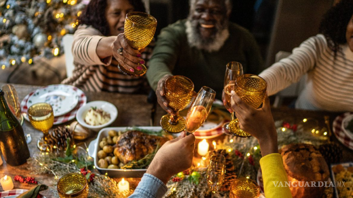 $!Es una época llena de fiestas, convivios, deliciosa comida y, por supuesto, bebidas.