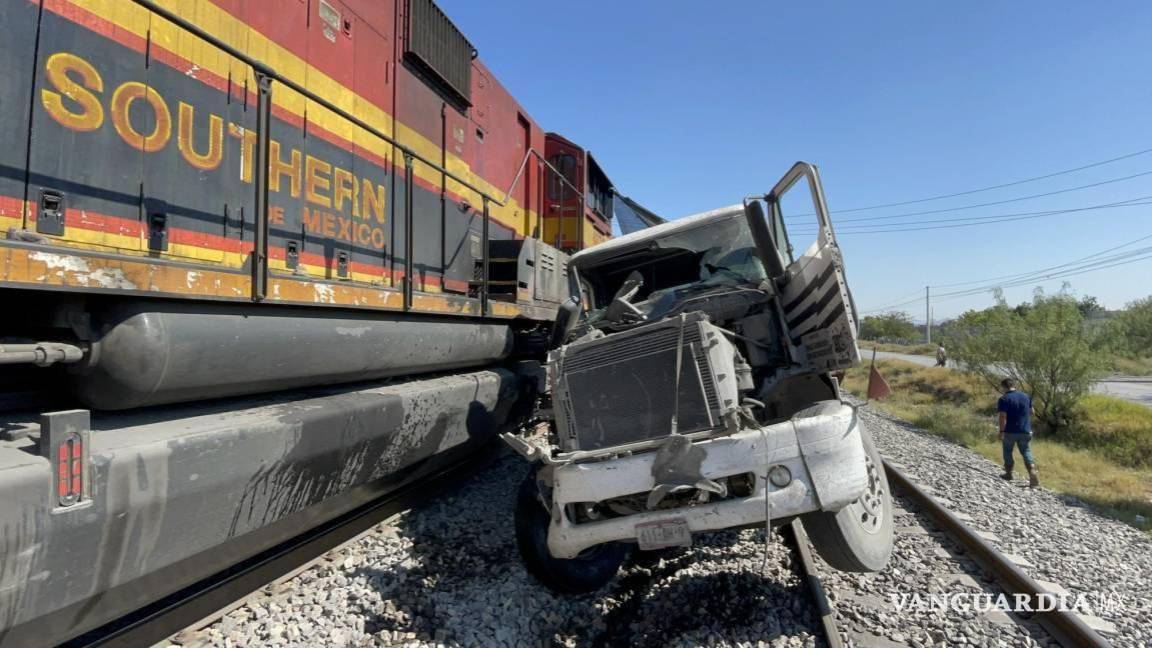 Alcalde de Ramos Arizpe exige a Kansas City Southern soluciones para accidentes en cruce ferroviario de Los Pinos