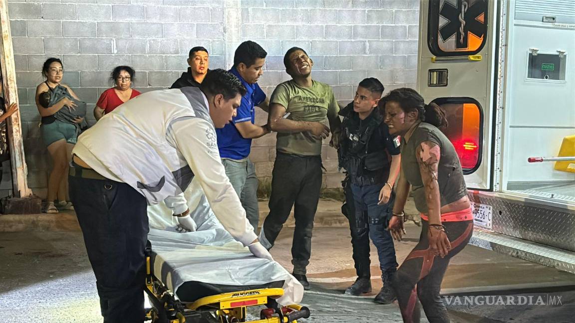 Saltillo: Explota transformador tras choque de vagoneta; pareja resulta con quemaduras