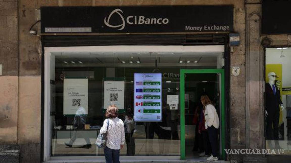 Afectará al sistema financiero mexicano sanciones a bancos, advierten