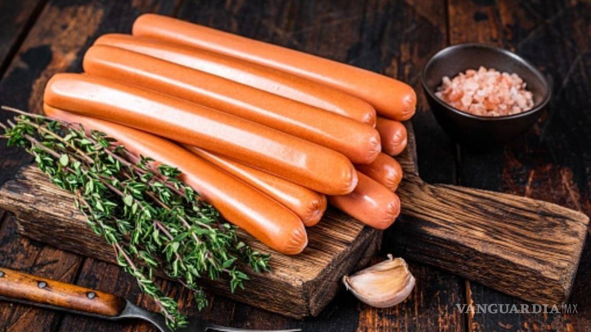 ¿Te gustan los hot dogs? ¡Cuidado!... Según Profeco, estas 10 marcas de salchichas mienten y no deberías comprarlas