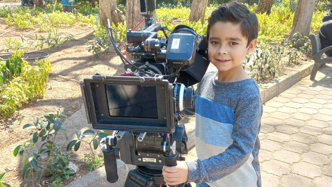 El niño monclovense que conquistó la pantalla: desde ‘Pequeños Gigantes’ hasta su debut en telenovelas