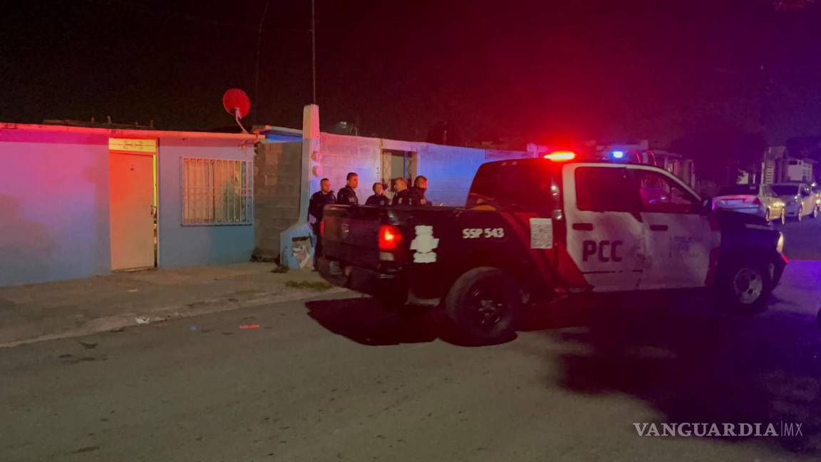 Saltillo: mujer sufre fuerte crisis al descubrir a su esposo sin vida