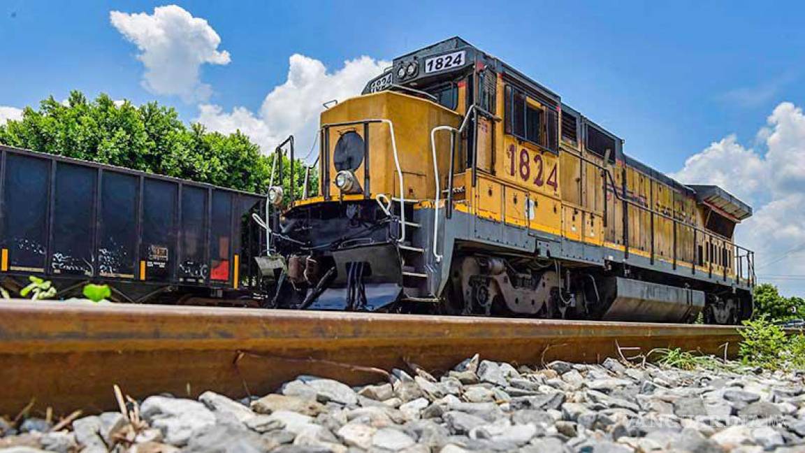 Ferrocarril del Istmo pasa a manos de la Semar