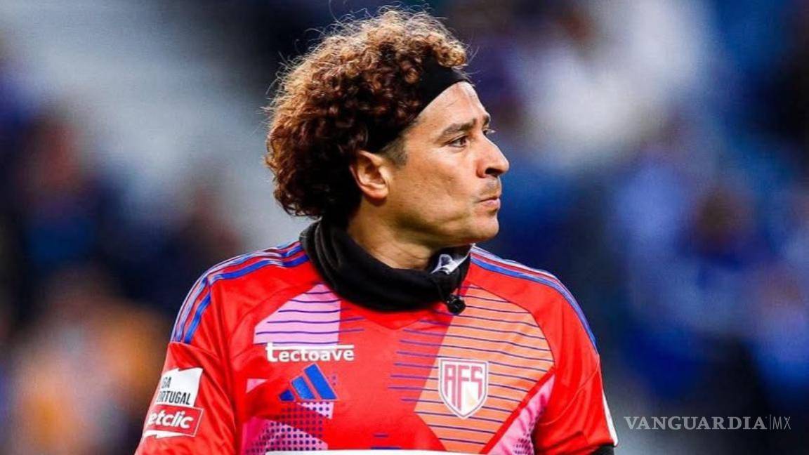 Guillermo Ochoa evita una goleada del Porto de Martín Anselmi