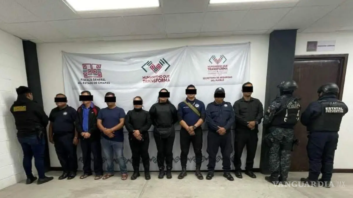 Detienen a ocho policías municipales en Chiapas