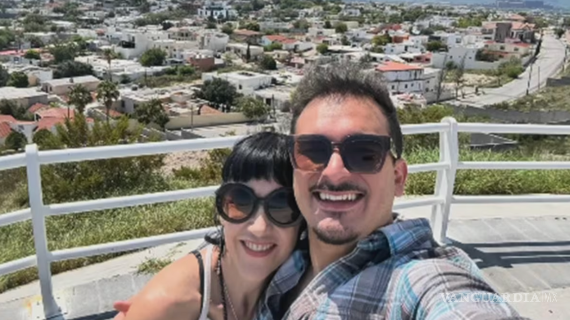 $!Susana Zabaleta sorprendió recientemente al revelar que Ricardo Pérez, su pareja y comediante, le obsequió un anillo.