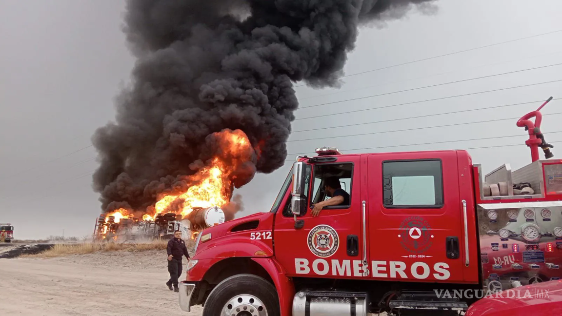 Piedras Negras invierte en equipo y aumenta sueldo 30 por ciento a bomberos