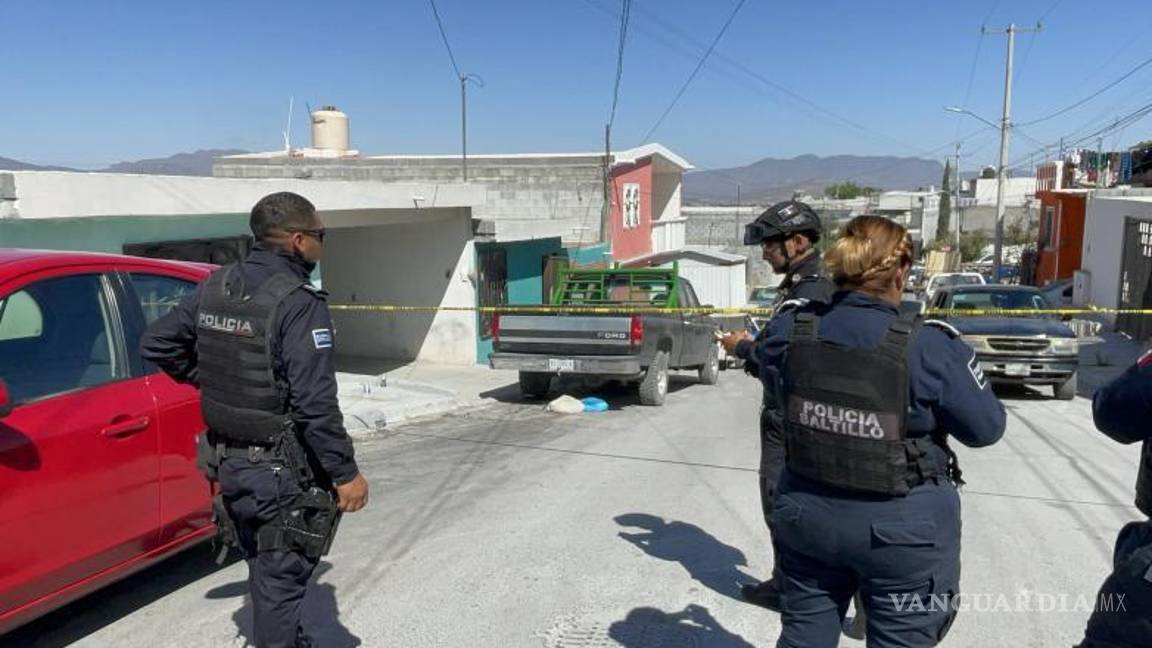 $!Autoridades municipales acordonaron el área mientras se realizaban las investigaciones pertinentes.