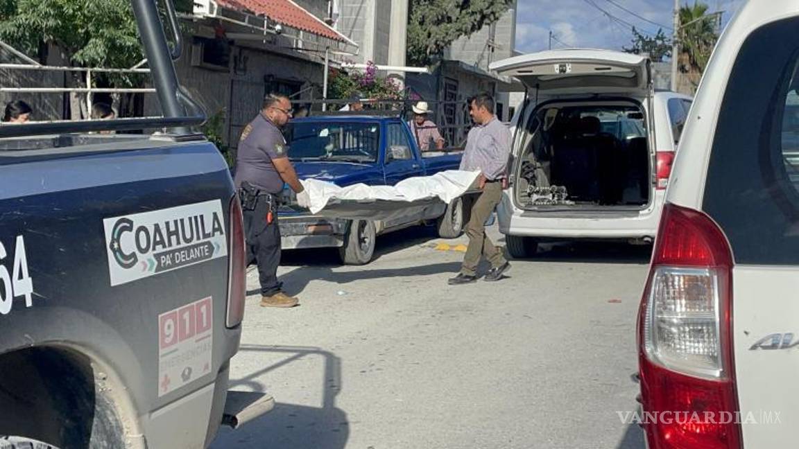 $!El cuerpo fue trasladado a las instalaciones del Servicio Médico Forense, donde se le practicará la necropsia de ley para determinar la causa exacta del fallecimiento.