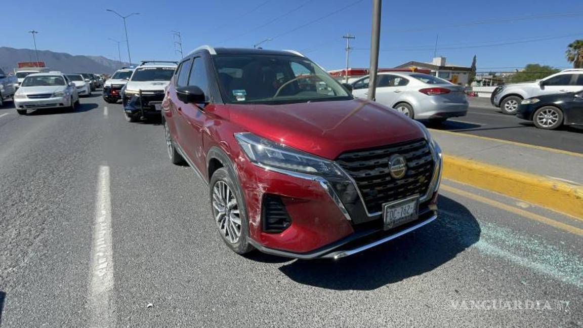 $!La camioneta Nissan Kicks involucrada en el accidente era conducida por Carlos Isaí ¨N¨.