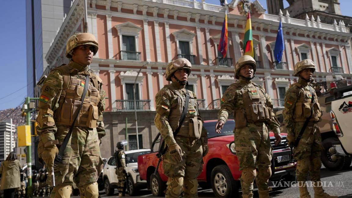 Registran cuartel del Ejército de Bolivia; buscan pruebas de levantamiento