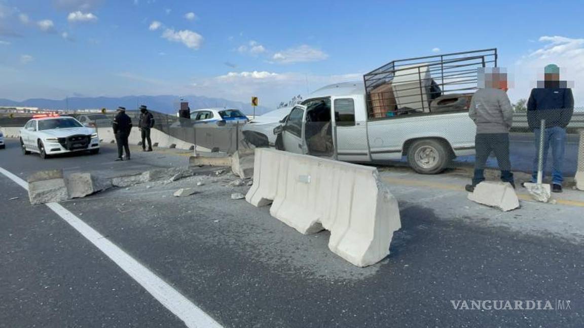 $!La rápida intervención de la Guardia Nacional permitió la retirada del vehículo y la limpieza de la zona.