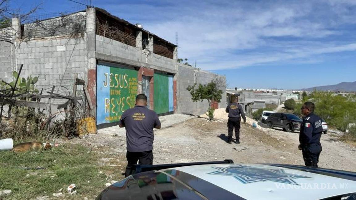 $!La policía acordonó el área mientras se realizaban las diligencias correspondientes.