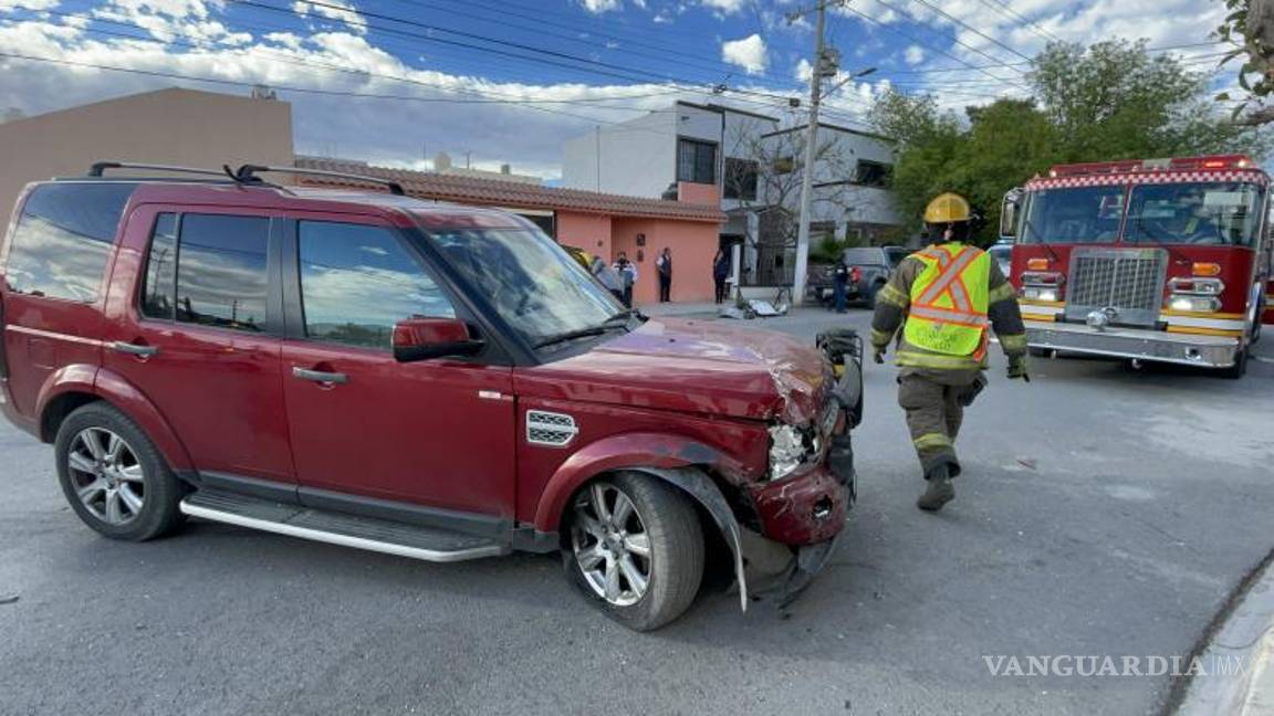 $!El accidente se registró alrededor de las 8:30 de la mañana, movilizándose el personal de Tránsito Municipal.