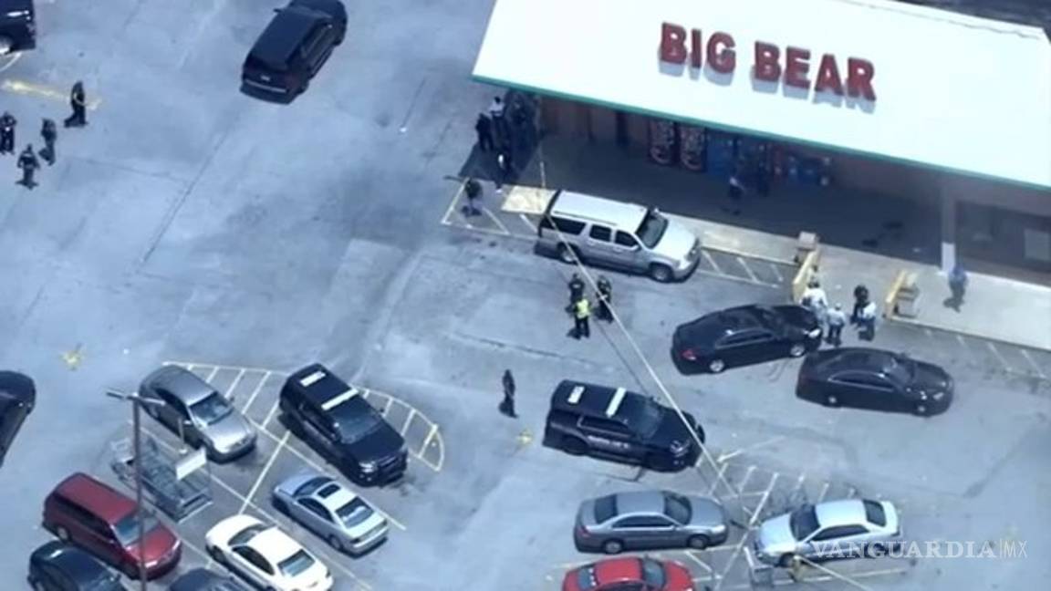 $!Cliente mató a cajera de un balazo tras discutir por cubrebocas