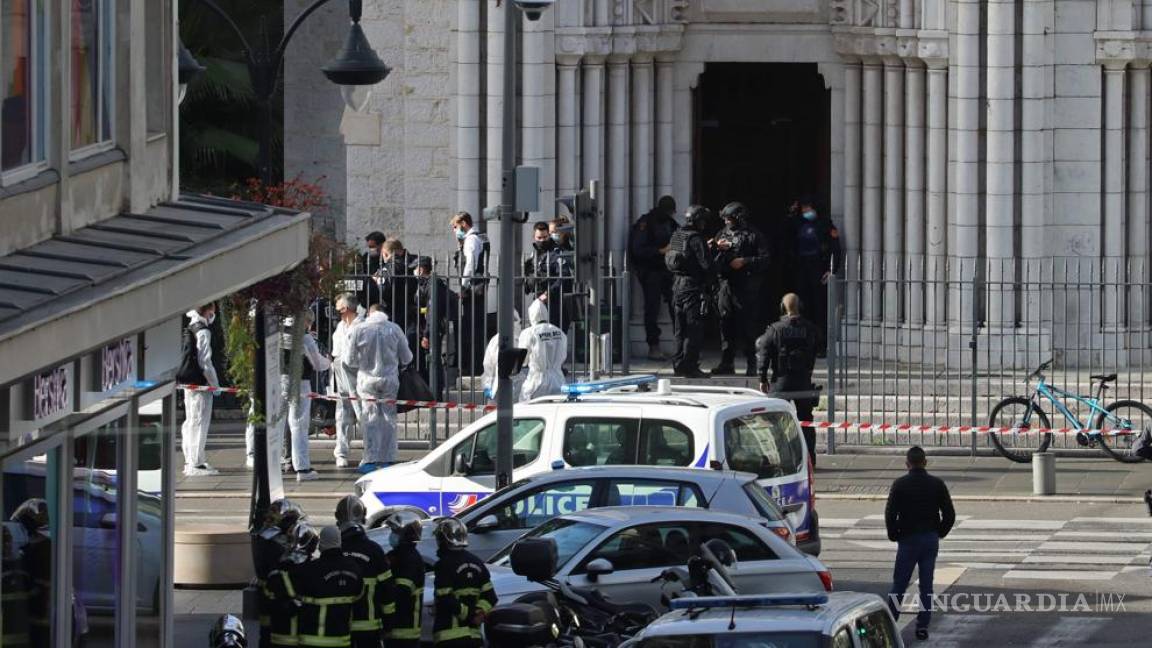 Ataque terrorista en Francia: al menos tres muertos en agresión con cuchillo dentro de la catedral de Niza