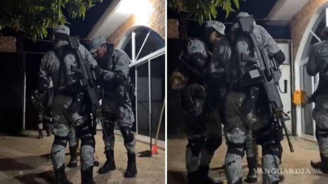 $!Los integrantes del cártel de El Mencho, usan uniformes tácticos militares blancos y están armados con rifles, botas, rodilleras, coderas, gorras y chalecos, similares a los de la Guardia