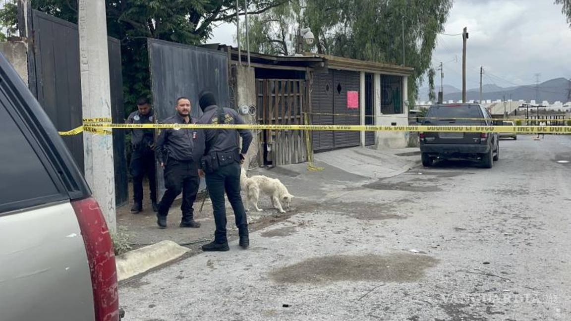 $!La vivienda permaneció acordonado mientras se realizaban las diligencias.
