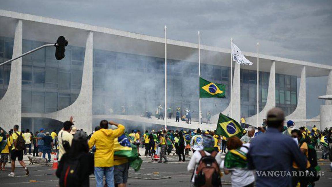 $!Lula decreta la intervención de las fuerzas de seguridad de Brasilia tras asalto a sedes de Gobierno, culpa a Bolsonaro