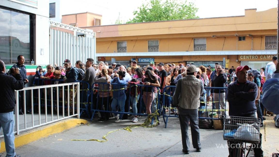 $!Cierran puente fronterizo hacia EU; hondureños intentaron cruzar