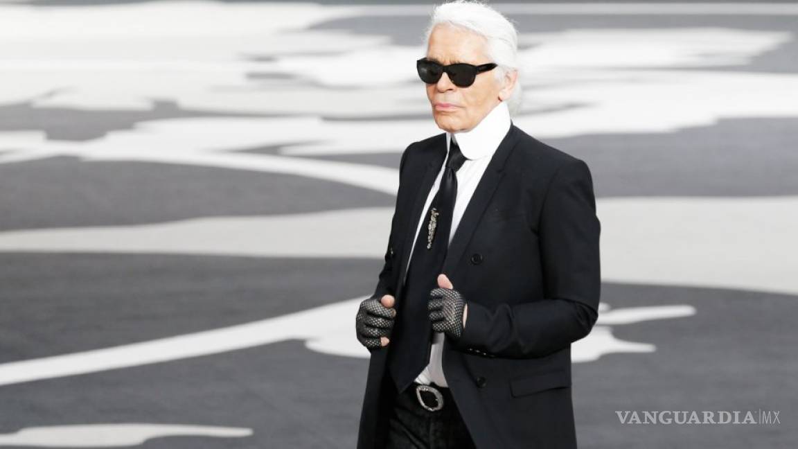 Muere Karl Lagerfeld, el icónico 'káiser' de la moda; responsable de resucitar firmas como Fendi y Chanel