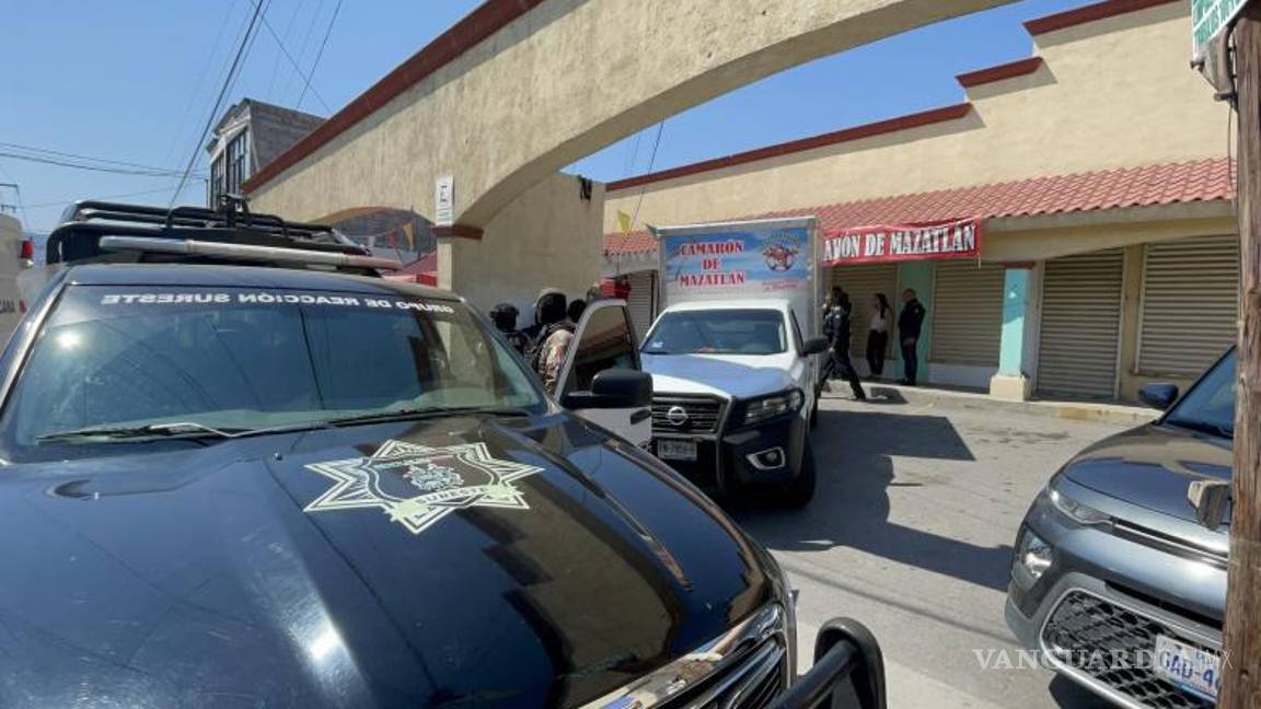 $!Al momento autoridades revisan las cámaras de vigilancia para esclarecer los hechos.