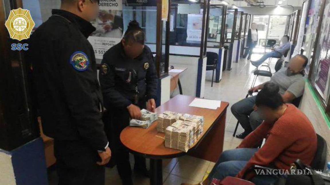 Mujer llevaba más de 5 millones de pesos en efectivo en el AICM, fue detenida