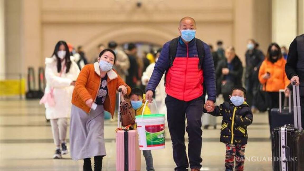 Aumentan a 9 los muertos por coronavirus de China