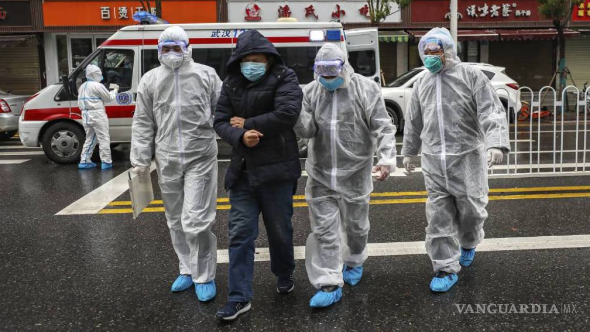 Aumenta a mil 524 muertes por coronavirus en China, 6 del sector salud
