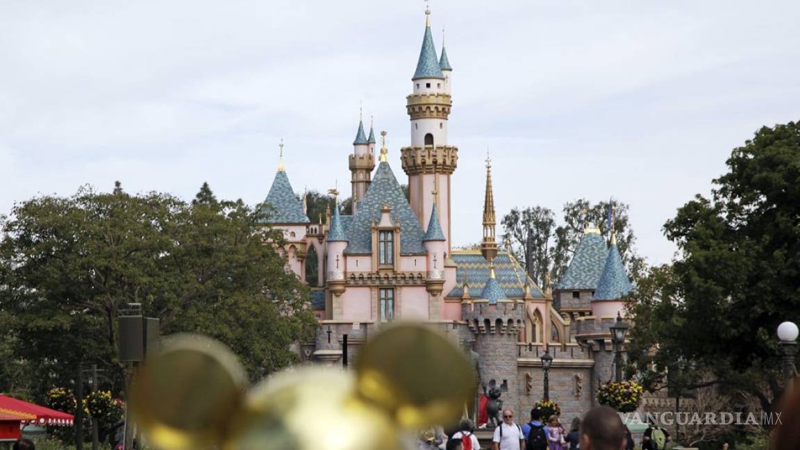 Disneyland cerrará de manera temporal sus parques por coronavirus