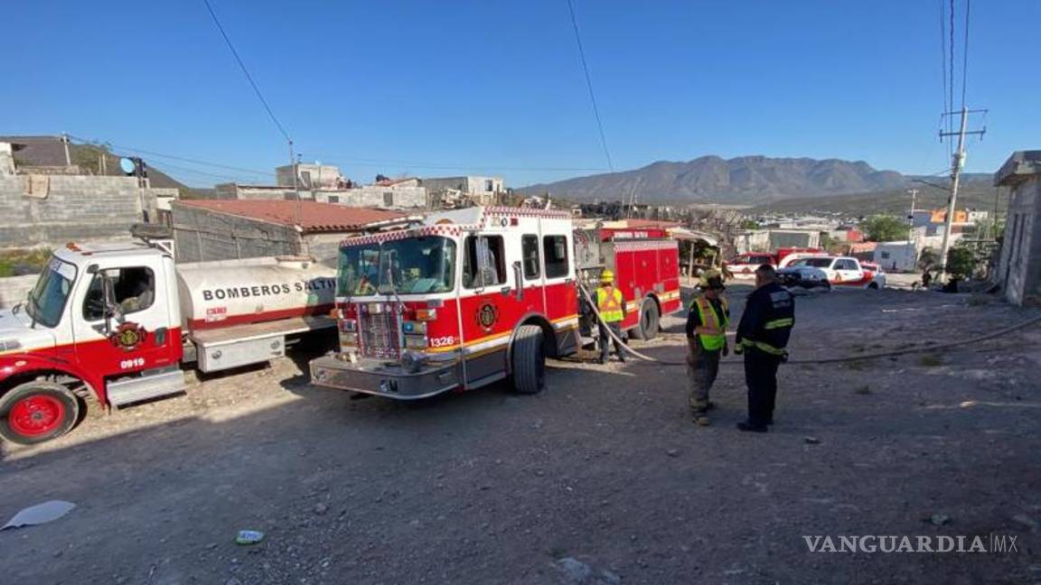 $!Los bomberos controlaron el fuego.