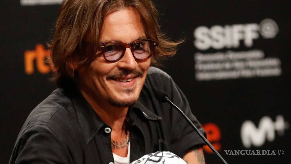 Trump me hace reír, hace comedia de terror: Johnny Depp
