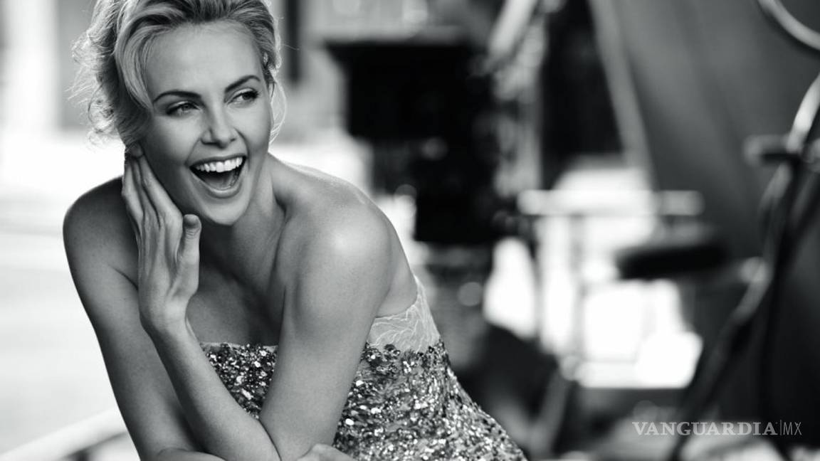 $!“Si no me pagan lo mismo que a un hombre no acepto el papel”: Charlize Theron