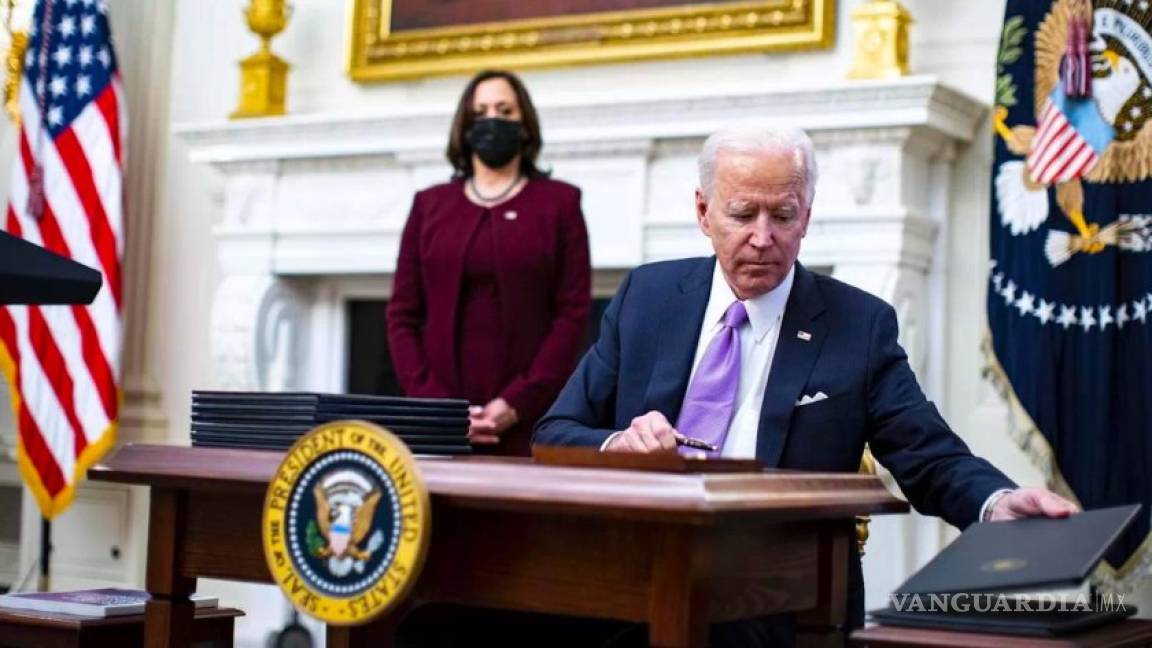 Confirma Biden que compartirá vacunas con otras naciones en verano